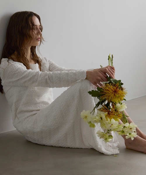 MIELI INVARIANT（ミエリインヴァリアント）の「Jacquard Wrinkle Dress（ワンピース・レディース・ブラック/ホワイト・FREE）」の10枚目の写真