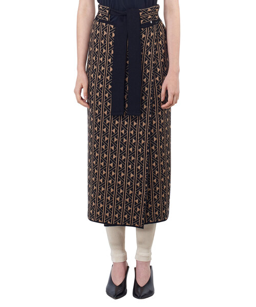 ブランド古着】TAN｜タン（レディース）のスカート（ブラック/黒色系