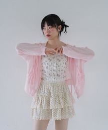 Uenui（ウニュイ）の「花柄 ビジュー ボタン キャミソール（キャミソール）」