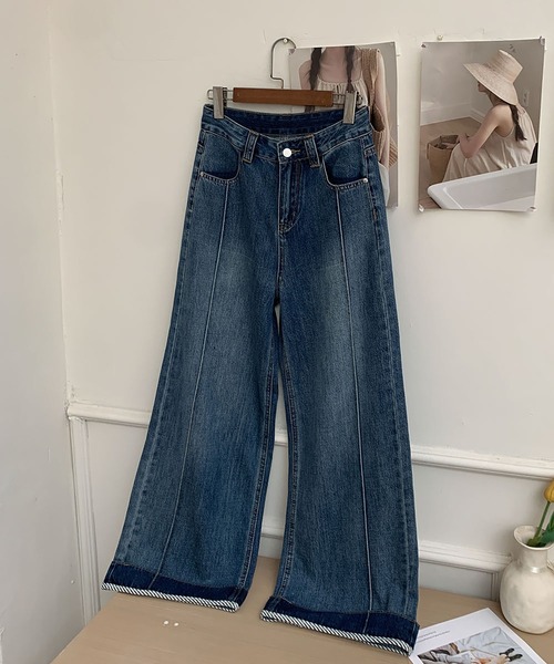 LOWO(ロワ)の「綿混フレアシルエットワイドデニムパンツ(デニムパンツ・レディース・ホワイト/ブルー・S/L/M)」の10枚目の写真