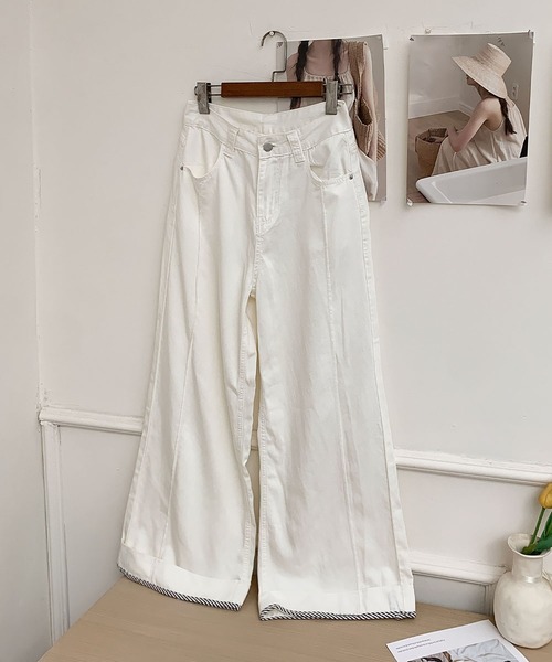 LOWO(ロワ)の「綿混フレアシルエットワイドデニムパンツ(デニムパンツ・レディース・ホワイト/ブルー・S/L/M)」の14枚目の写真