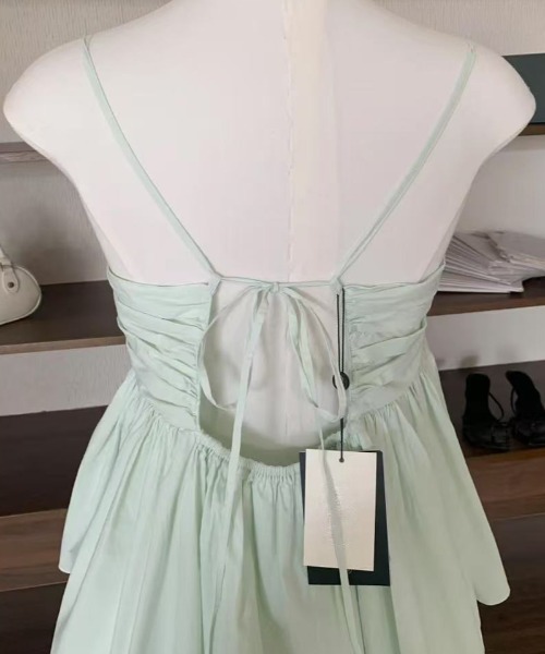 Satin Embossing Flare Camisole フレアキャミソール leune キャミソール リボン柄フリルフレアキャミソール