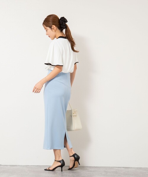 NOLLEY’S Sophi(ノーリーズソフィ)の「バックサテンフレアスリーブブラウス(シャツ/ブラウス・レディース・ベビーピンク/ブラック/オフホワイト・36/38)」の9枚目の写真
