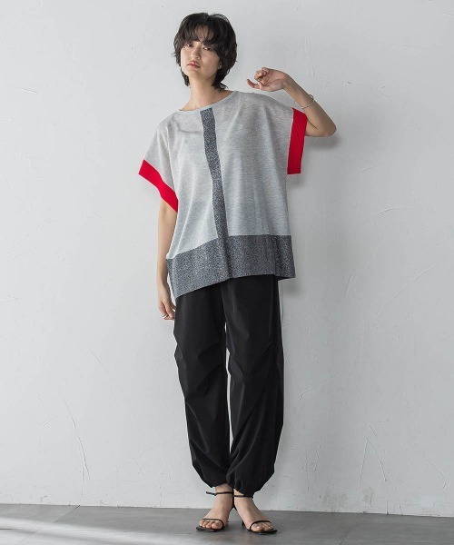 MAYSON GREY(メイソングレイ)の「配色センターラインニットプルオーバー≪手洗い可能≫(ニット/セーター・レディース・レッド系その他/ブルー系その他/ホワイト系その他/ベージュ系その他・M)」の9枚目の写真