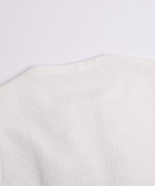 AMELY(エミリー)の「ペプラムノースリーブブラウス(シャツ/ブラウス・レディース・ホワイト/ブラック・フリー)」の9枚目の写真