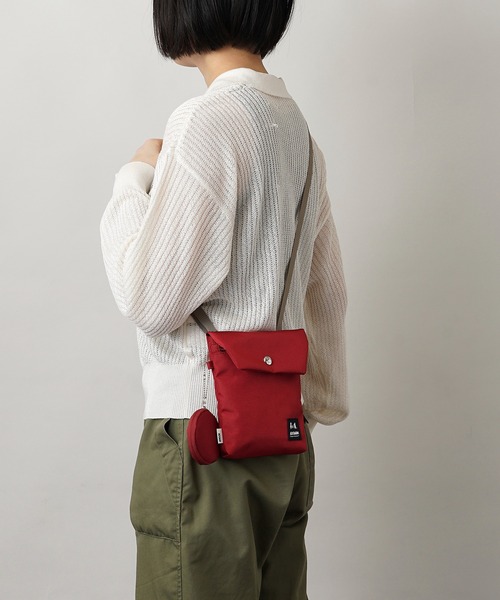MOOMIN(ムーミン)の「【MOOMIN】(ムーミン) スマホショルダー サコッシュ RMNK-05(ショルダーバッグ・レディース・レッド/ベージュ/ブラック/グリーン/サックスブルー/スモークピンク・ONE SIZE)」の13枚目の写真