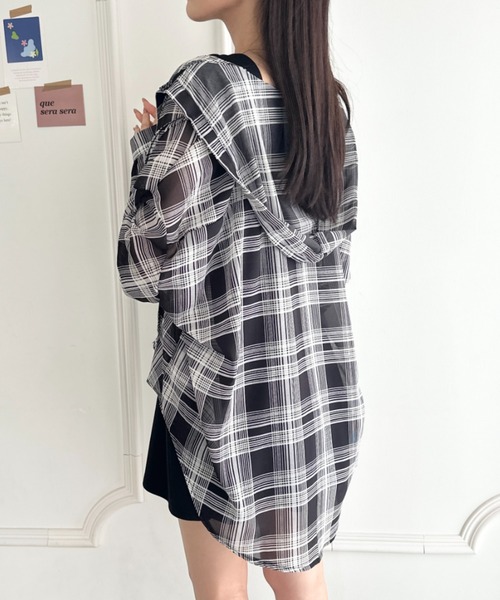 wears(ウェアーズ)の「フード付きオーバーシアーチェックシャツ(シャツ/ブラウス・レディース・ホワイト/ブラック・FREE)」の4枚目の写真