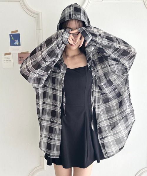 wears(ウェアーズ)の「フード付きオーバーシアーチェックシャツ(シャツ/ブラウス・レディース・ホワイト/ブラック・FREE)」の11枚目の写真