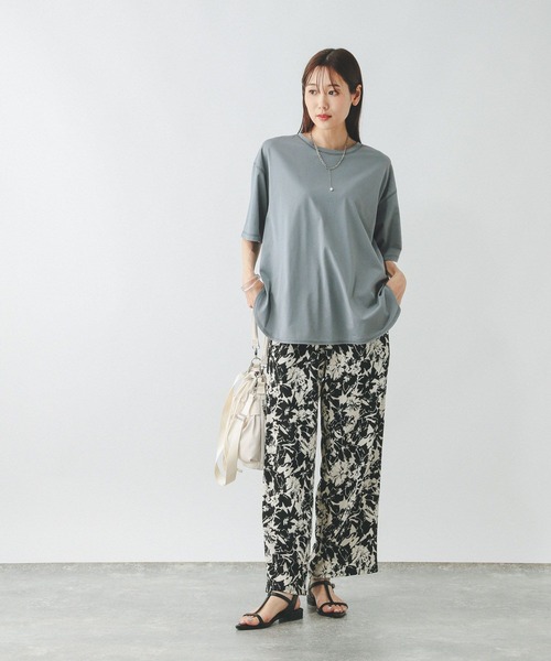 GLOBAL WORK（グローバルワーク）の「フローズンTラウンドチュニック/498386（Tシャツ/カットソー・レディース・ブラック/グリーン/ピンク/ベージュ/オフホワイト・LARGE/MEDIUM）」の12枚目の写真