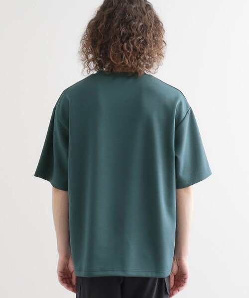 tk.TAKEO KIKUCHI（ティーケータケオキクチ）の「アーバングラフィックブラシ刺繍Tシャツ（Tシャツ/カットソー・メンズ・ブラック/オリーブ/ホワイト・03/02）」の22枚目の写真