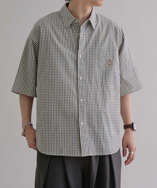 epnok(エプノック)の「ベーシックルーズ半袖シャツ(シャツ/ブラウス・メンズ・ピンク/ブラック系/ダークグレー/グレイッシュベージュ/ホワイト系/ブラック系2/ブルー系/ホワイト系2/ブルー/ネイビー系・SMALL/MEDIUM/LARGE)」の18枚目の写真