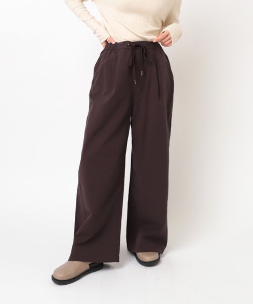 RNA-N（アールエヌエーエヌ）の「R4357 ワイドイージーラインパンツ（デニムパンツ・レディース・グレー/ブルー/ライトインディゴブルー/ブラウン・FREE）」の3枚目の写真