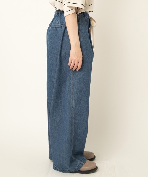 RNA-N(アールエヌエーエヌ)の「R4357 ワイドイージーラインパンツ(デニムパンツ・レディース・グレー/ブルー/ライトインディゴブルー・FREE)」の12枚目の写真