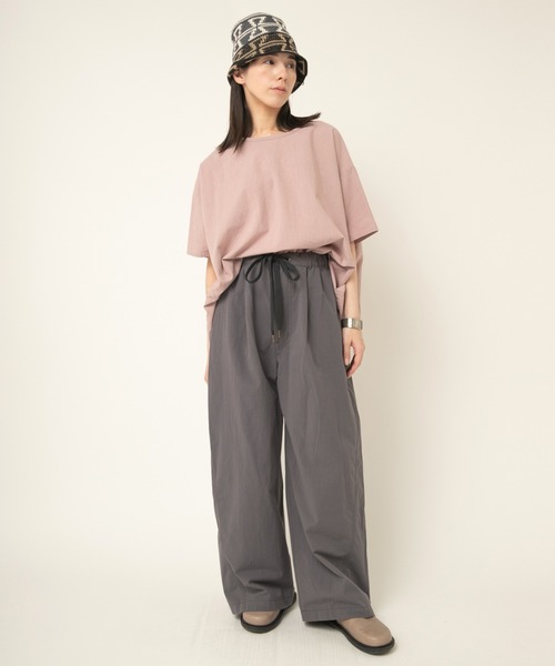 RNA-N(アールエヌエーエヌ)の「R4357 ワイドイージーラインパンツ(デニムパンツ・レディース・グレー/ブルー/ライトインディゴブルー・FREE)」の15枚目の写真