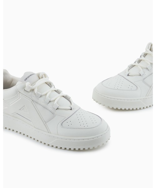 EMPORIO ARMANI（エンポリオアルマーニ）の「【エンポリオ アルマーニ】スニーカー レザー オーバーサイズEAパッチ（スニーカー・メンズ・オフホワイト/ブラック・7/8/6/6.5/7.5/8.5/9）」の3枚目の写真