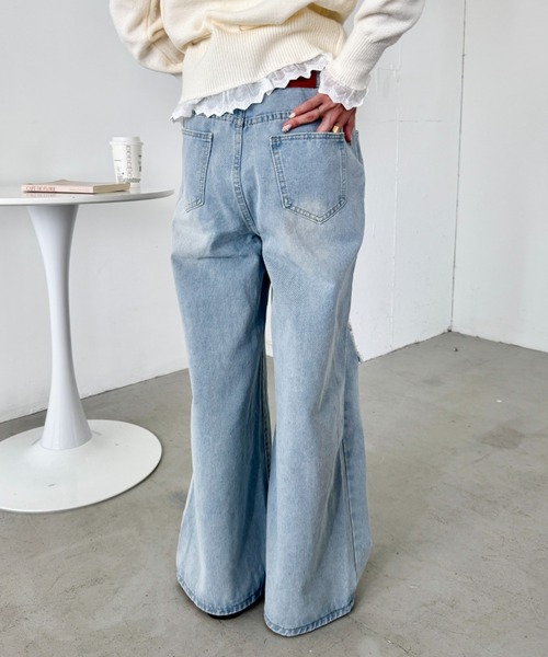 SOLLON.（ソルロン）の「レースダメージデニムパンツ（デニムパンツ・レディース・ライトブルー・S/M）」の8枚目の写真