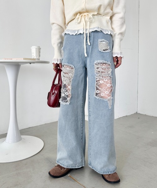 SOLLON.（ソルロン）の「レースダメージデニムパンツ（デニムパンツ・レディース・ライトブルー・S/M）」の5枚目の写真