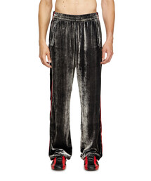 DIESEL | メンズ ルーズフィット ベルベット パンツ P-HAY(その他パンツ)