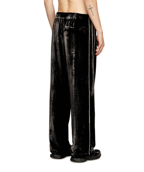 DIESEL（ディーゼル）の「メンズ ルーズフィット ベルベット パンツ P-HAY（その他パンツ・メンズ・グレー系その他/ブラック・LARGE/MEDIUM/SMALL/X-LARGE/XX-LARGE）」の8枚目の写真