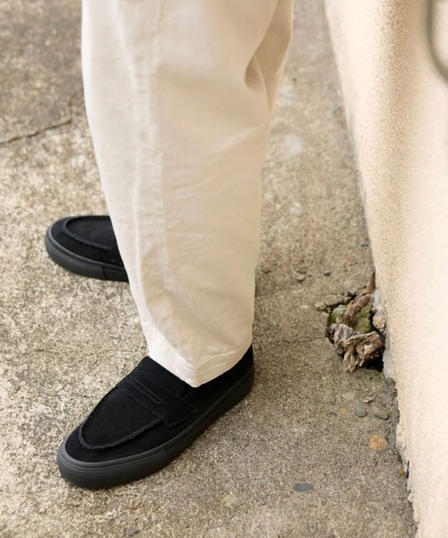 STANCLAN（スタンクラン）の「【STANCLAN】PENNY Suede Black Mono（スリッポン・メンズ・ブラック・24/27/28/26.5/27.5/24.5/23.5）」の8枚目の写真