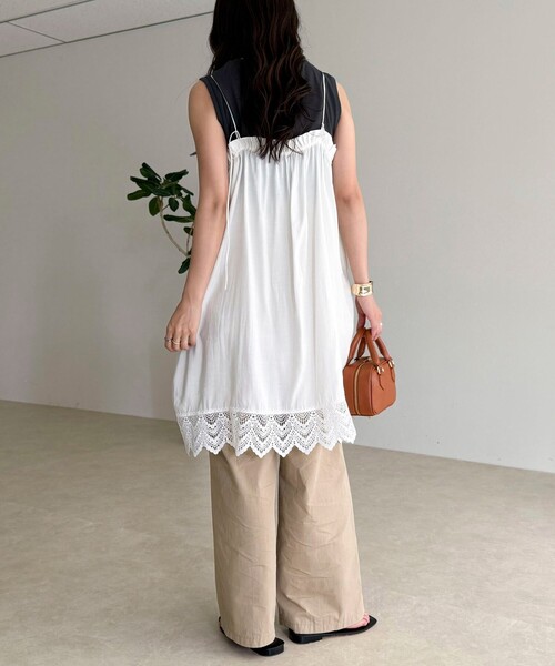 fredy emue（フレディエミュ）の「2ＷAYレイヤードキャミワンピース（ワンピース・レディース・オフホワイト/ブラック・38）」の5枚目の写真