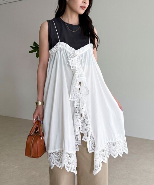 fredy emue（フレディエミュ）の「2ＷAYレイヤードキャミワンピース（ワンピース・レディース・オフホワイト/ブラック・38）」の6枚目の写真