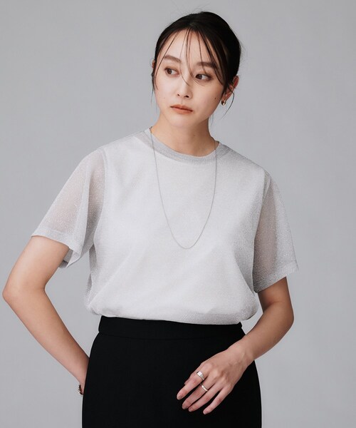 UNTITLED(アンタイトル)の「【洗える】ラメシアーTシャツ(Tシャツ/カットソー・レディース・ライトグレー/グレー/ブラック・48/44/04/02/00)」の1枚目の写真