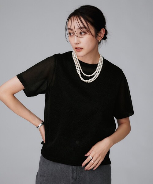 UNTITLED(アンタイトル)の「【洗える】ラメシアーTシャツ(Tシャツ/カットソー・レディース・ライトグレー/グレー/ブラック・48/44/04/02/00)」の2枚目の写真