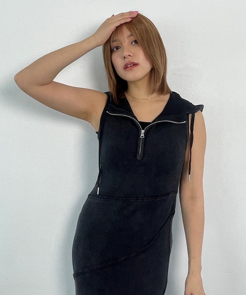 M.&KYOKO ニットノースリーブ ロングワンピース（日本製） M.&KYOKO ニットノースリーブ ロングワンピース（日本製） 2025