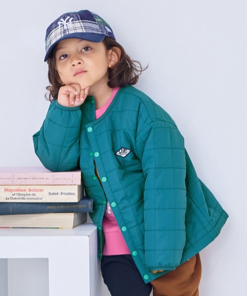 Life Support Products(ライフサポートプロダクツ)の「【マシンウォッシャブル】スクエアキルトノーカラージャケット(ノーカラージャケット・キッズ・アイボリー/オレンジ/ピンク/エメラルド/ブラック/ブルー・100/90/80/95/110/150/140/130/120)」の3枚目の写真