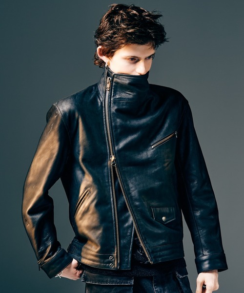glamb（グラム）の「High Neck Leather Jacket / ハイネックレザージャケット（ライダースジャケット・メンズ・ブラウン/ブラック・S/M/L）」の6枚目の写真