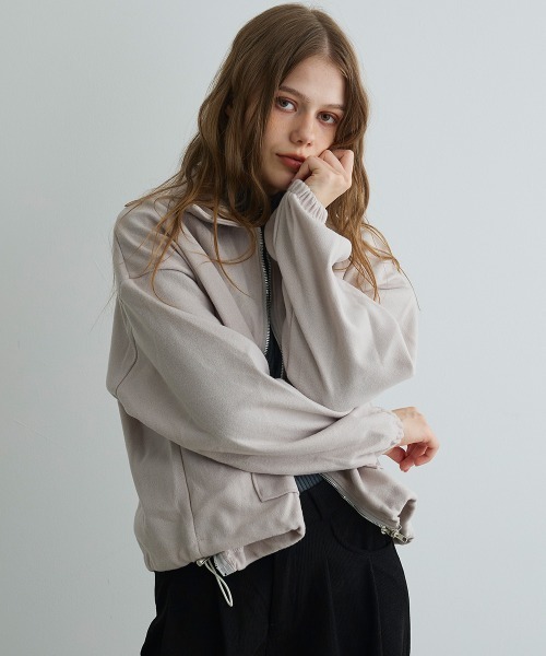 Mirette(ミレット)の「ボリュームスリーブショートブルゾン / Volume Sleeve Short Blouson(ブルゾン・レディース・ベージュ/グレー/ブラック・MEDIUM/SMALL)」の20枚目の写真