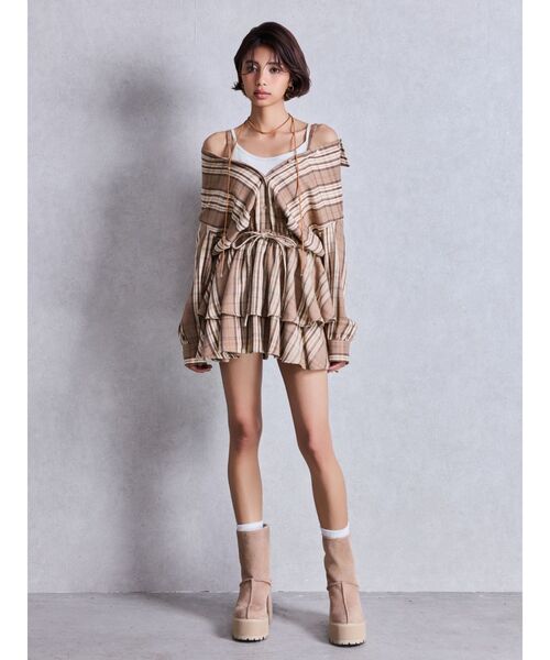 GYDA(ジェイダ)の「フェイクムートンplatformショートブーツ(ブーツ・レディース・ベージュ/ブラック・SMALL/MEDIUM/LARGE)」の10枚目の写真