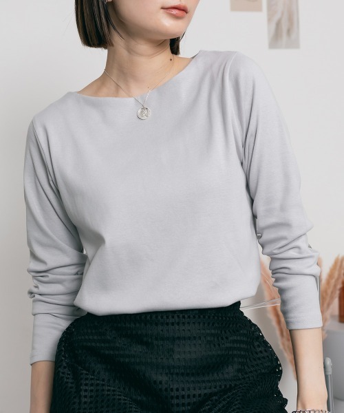 RCD(アールシーディー)の「無地ロングボートネックTシャツ(Tシャツ/カットソー・レディース・ホワイト/ブラック/ネイビー/チャコールグレー/杢グレー/カーキ/グレイッシュベージュ/ブルーグレー/ピンク系その他・LL/3L/4L/M/L)」の4枚目の写真