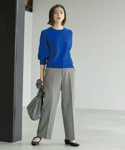 OPAQUE.CLIP（オペークドットクリップ）の「ラグランクルーネックニット/エクストラファインメリノウール【THEシリーズ/洗濯機OK】（ニット/セーター・レディース・ブラック/グレー系4/キャメル/ワインレッド/グリーン系その他5/ブルー系その他・38/40/36/42）」の8枚目の写真