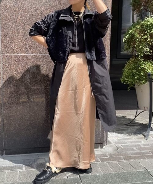 ear PAPILLONNER（イアパピヨネ）の「ベスト付き馬刺しゅうコート【SUM1 STYLE(スミスタイル)】（その他アウター・レディース・ホワイト系その他/ブラック/キャメル・FREE）」の11枚目の写真