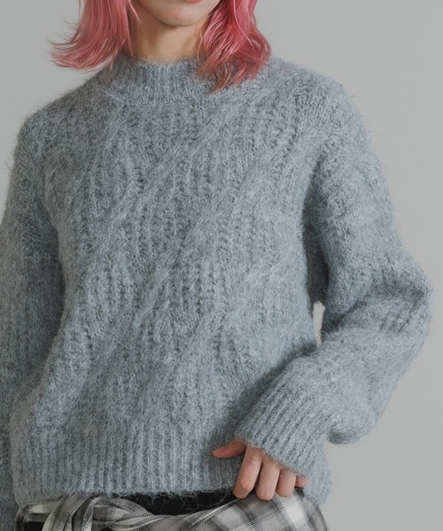 Theater code（シアターコード）の「Cable wool knit design sweater/ケーブル編みウールデザインニット（ニット/セーター・レディース・ブラック/ホワイト/グレー/ベージュ・FREE）」の3枚目の写真