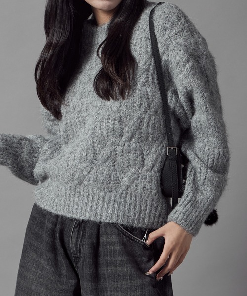 Theater code（シアターコード）の「Cable wool knit design sweater/ケーブル編みウールデザインニット（ニット/セーター・レディース・ブラック/ホワイト/グレー/ベージュ・FREE）」の6枚目の写真
