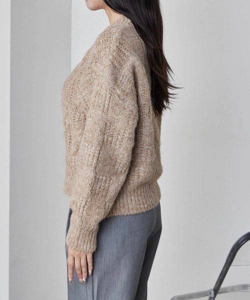 Theater code（シアターコード）の「Cable wool knit design sweater/ケーブル編みウールデザインニット（ニット/セーター・レディース・ブラック/ホワイト/グレー/ベージュ・FREE）」の19枚目の写真