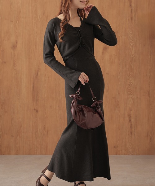 Lace Ladies(レースレディース)の「ホルターネック マーメイド セットアップ風 ニット ワンピース(ワンピース・レディース・ベージュ/ブラック/チャコールグレー・FREE/S)」の13枚目の写真