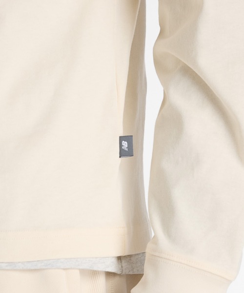 NEW BALANCE(ニューバランス)の「Athletics プレミアムロゴロングスリーブTシャツ(Tシャツ/カットソー・メンズ・ライトベージュ/コバルトブルー・LARGE/X-LARGE/XX-LARGE/SMALL/MEDIUM)」の15枚目の写真