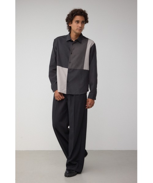 AZUL by moussy(アズールバイマウジー)の「パネルスウィッチングフェイクスウェードシャツ(シャツ/ブラウス・メンズ・ブラック系その他/グレー系その他・MEDIUM/LARGE)」の4枚目の写真