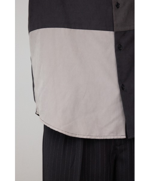 AZUL by moussy(アズールバイマウジー)の「パネルスウィッチングフェイクスウェードシャツ(シャツ/ブラウス・メンズ・ブラック系その他/グレー系その他・MEDIUM/LARGE)」の12枚目の写真
