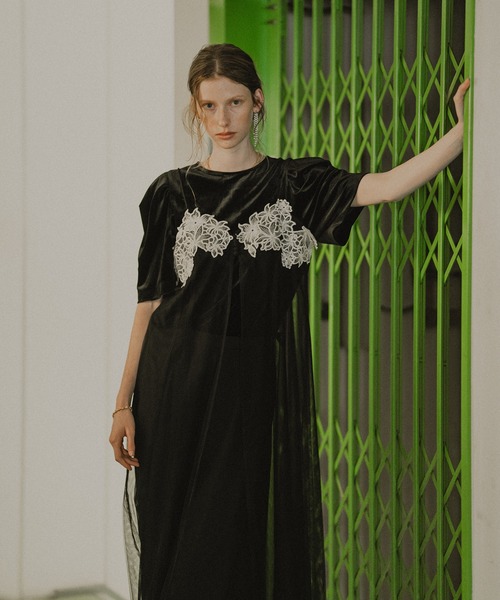 et.UNiVER（エトユニベール）の「Layered velor dress（パンツ