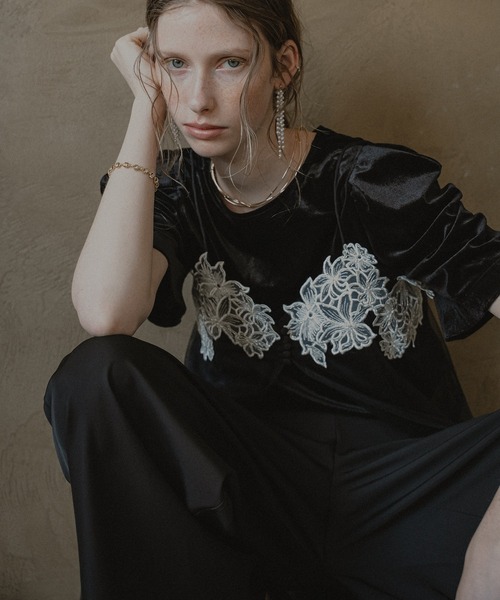 et.UNiVER（エトユニベール）の「Layered velor dress（パンツドレス