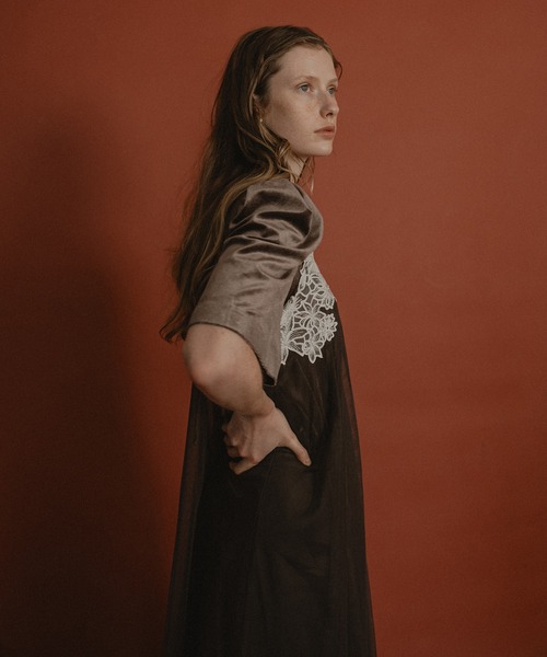 et.UNiVER（エトユニベール）の「Layered velor dress（パンツドレス