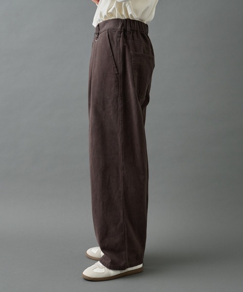 COLONY 2139(コロニートゥーワンスリーナイン)の「バイオ加工ブラッシュツイルパンツ(チノパンツ・メンズ・ブラック/ブラウン・LARGE/MEDIUM)」の20枚目の写真