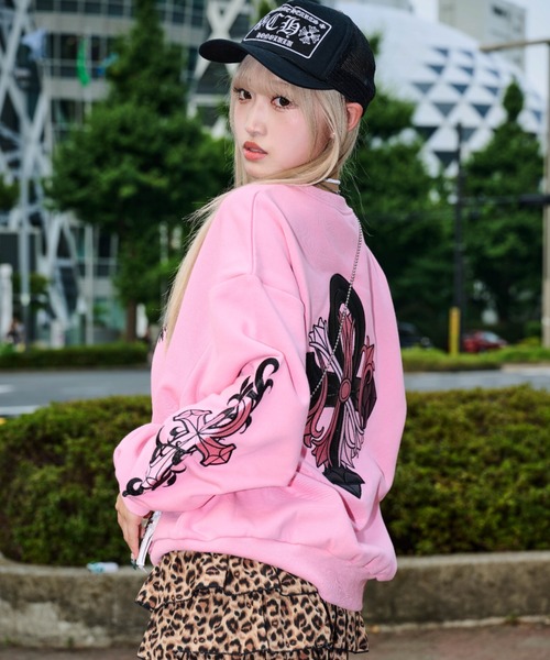 A'GEM/9 × .kom 『A'GEM/9/エージェムナイン』クロスロゴトレーナー A