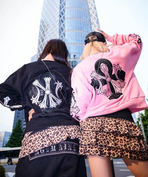 A'GEM/9 × .kom 『A'GEM/9/エージェムナイン』クロスロゴトレーナー