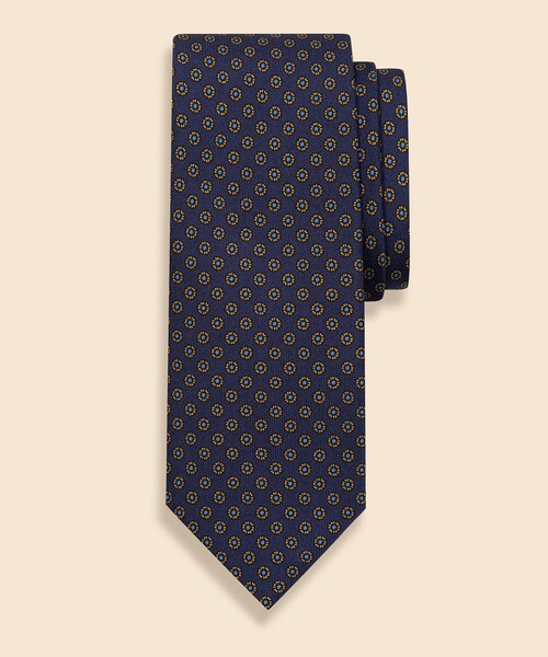 BROOKS BROTHERS（ブルックスブラザーズ）の「シルク　フラワーモチーフ　プリントタイ（ネクタイ・メンズ・バーガンディー/グリーン/ネイビー/イエロー・ONE SIZE）」の4枚目の写真